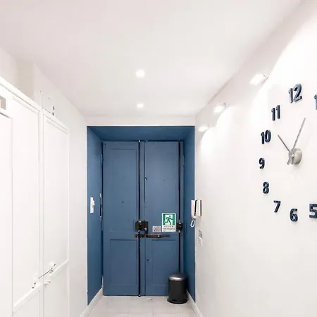 Rome Deluxe Apartments-2